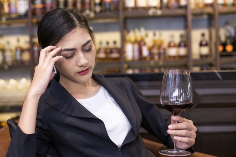 Can Alcohol Cause Vertigo the Next Day?