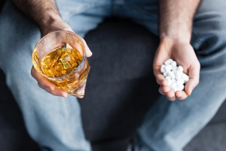 Does Alcohol Kill Amoxicillin?